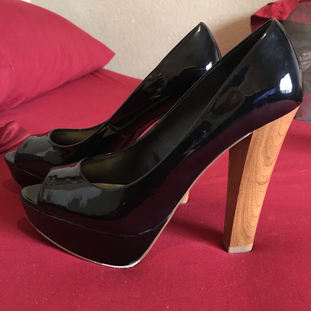 Shoes high heels